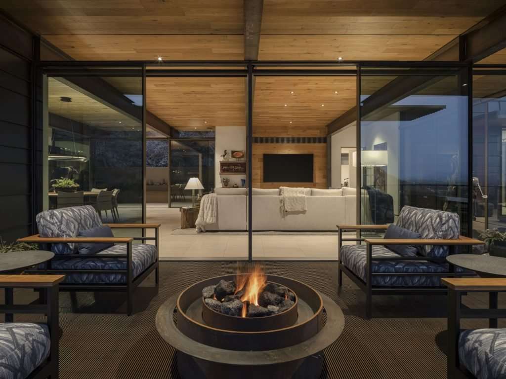 Inside a Paradise Valley Home with Organic Modern Design